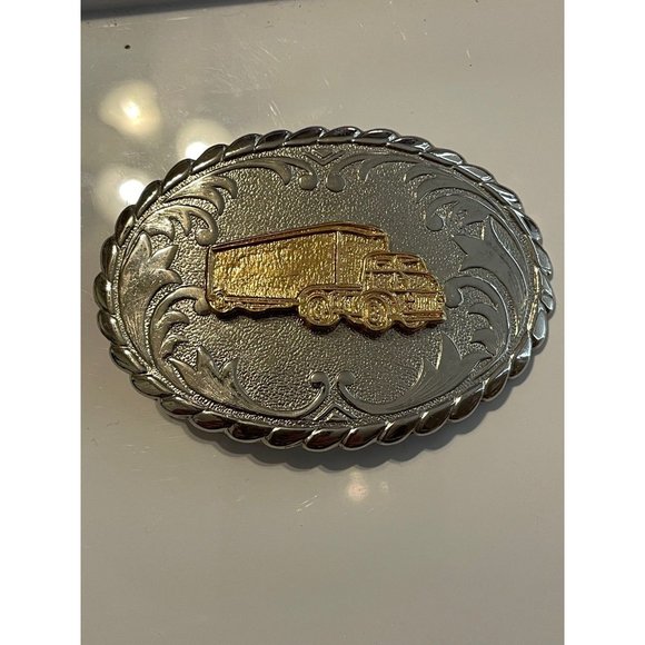 No brand / Not sure Other - VINTAGE 70s 80s SEMI-TRUCK TRUCK DRIVER BELT BUCKLE PackRP19